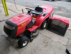 PRO-TRAK 125HP RIDE ON MOWER C/W 2 BOXES [NO VAT]