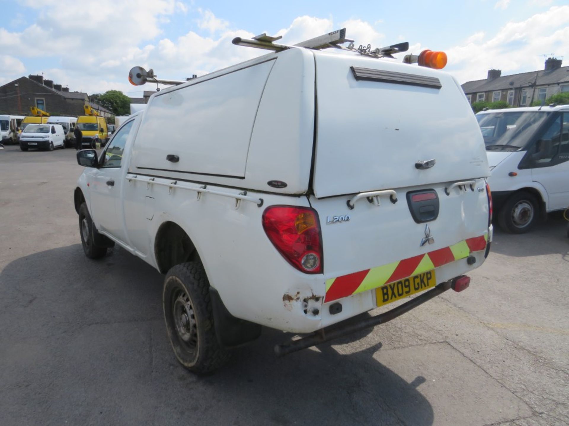 09 reg MITSUBISHI L200 4 WORK S/C, 1ST REG 06/09, TEST 08/21, 160492M WARRANTED, V5 HERE, 1 FORMER - Image 3 of 6