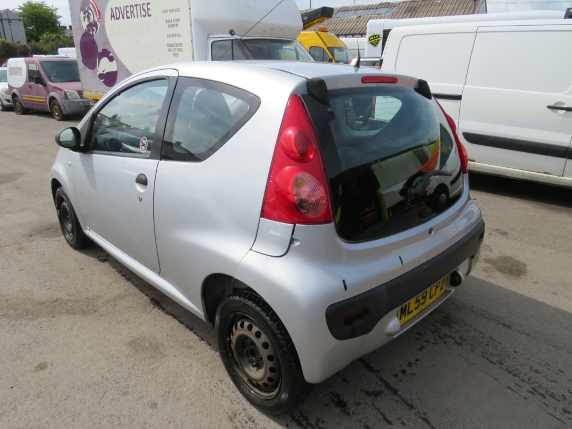 59 reg PEUGEOT 107 XE HATCHBACK (DIRECT COUNCIL) 1ST REG 09/09, 192200M, V5 HERE, 2 FORMER - Image 3 of 6