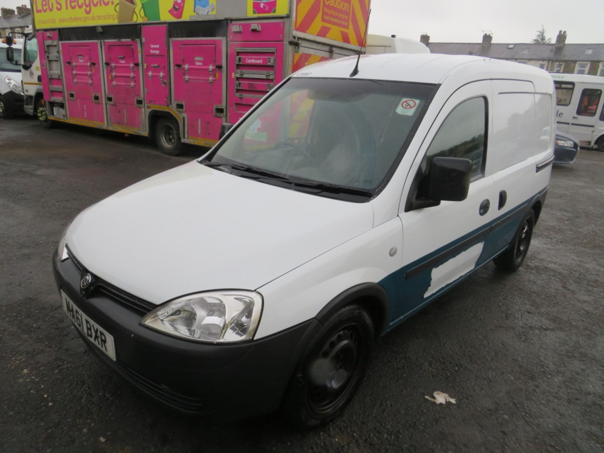 61 reg VAUXHALL COMBO 2000 CDTI (DIRECT UNITED UTILITIES WATER) 1ST REG 09/11, TEST 08/21, - Image 2 of 7