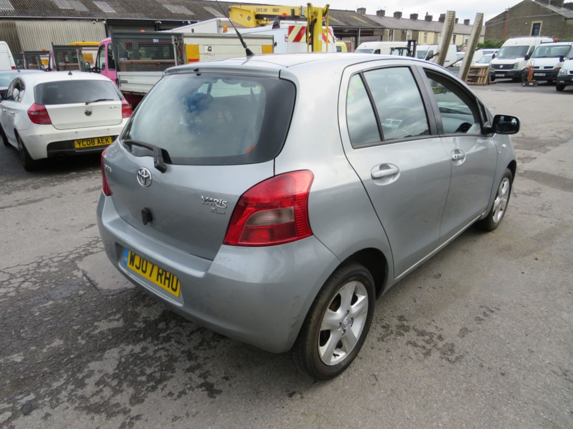 07 reg TOYOTA YARIS T SPIRIT D-4D, 1ST REG 03/07, TEST 10/21, 121390M, V5 HERE, 3 FORMER KEEPERS [NO - Image 4 of 6