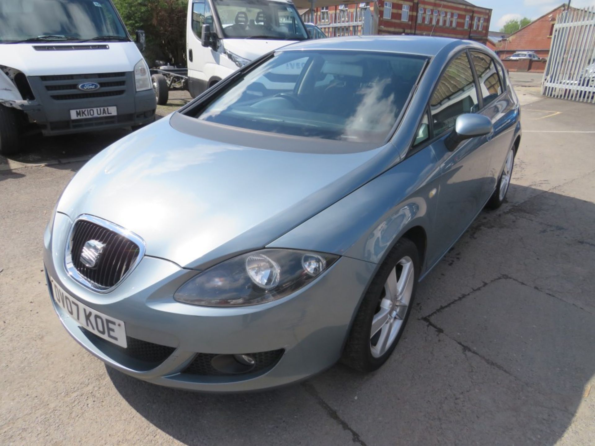 07 reg SEAT LEON STYLANCE TDI, 1ST REG 04/07, TEST 10/21, 184192M NOT WARRANTED, V5 HERE, 2 FORMER - Image 2 of 6