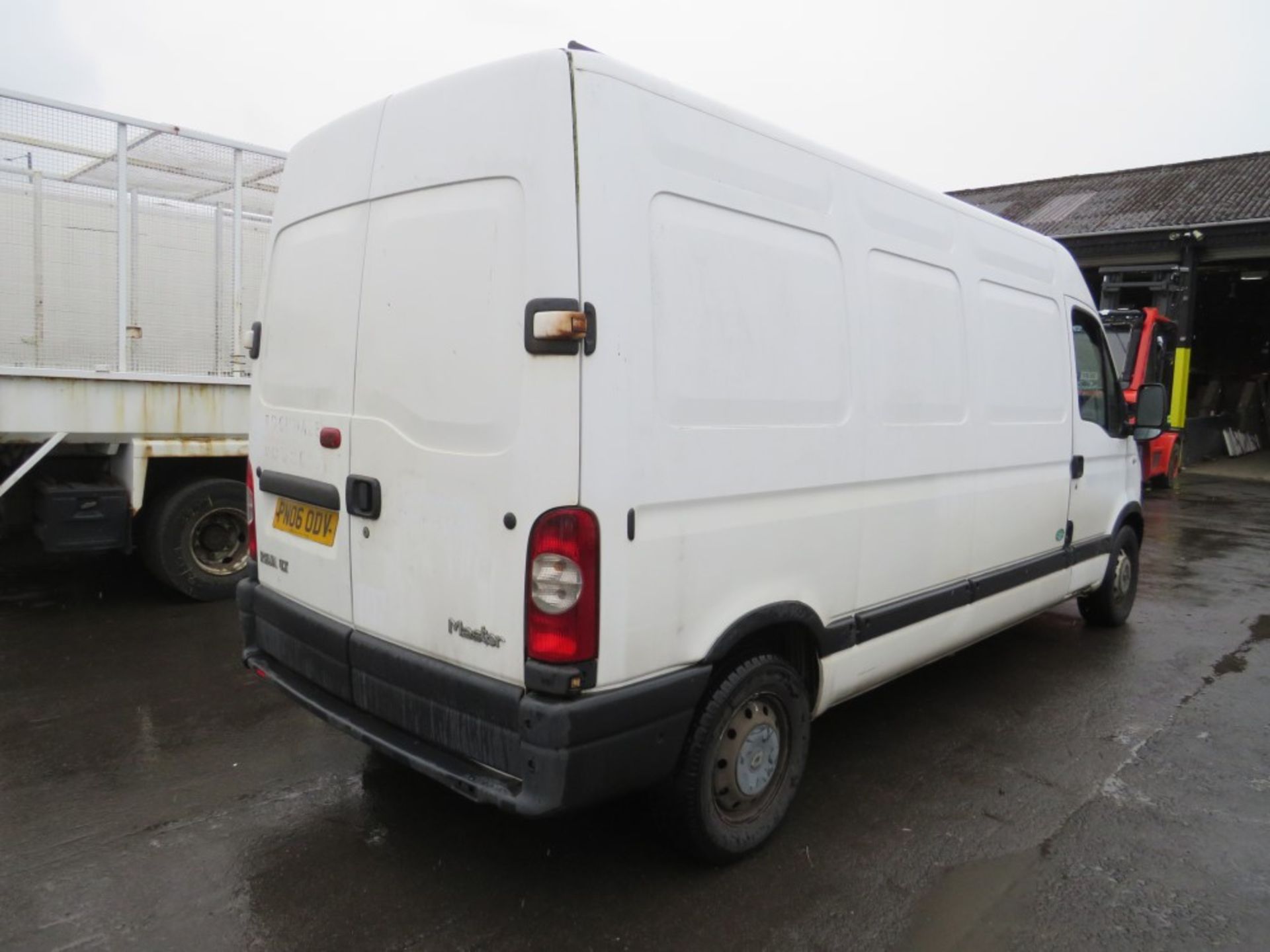 06 reg RENAULT MASTER VAN (DIRECT COUNCIL) 1ST REG 04/06, TEST 11/21, 127695M, V5 HERE, 1 OWNER FROM - Image 4 of 7