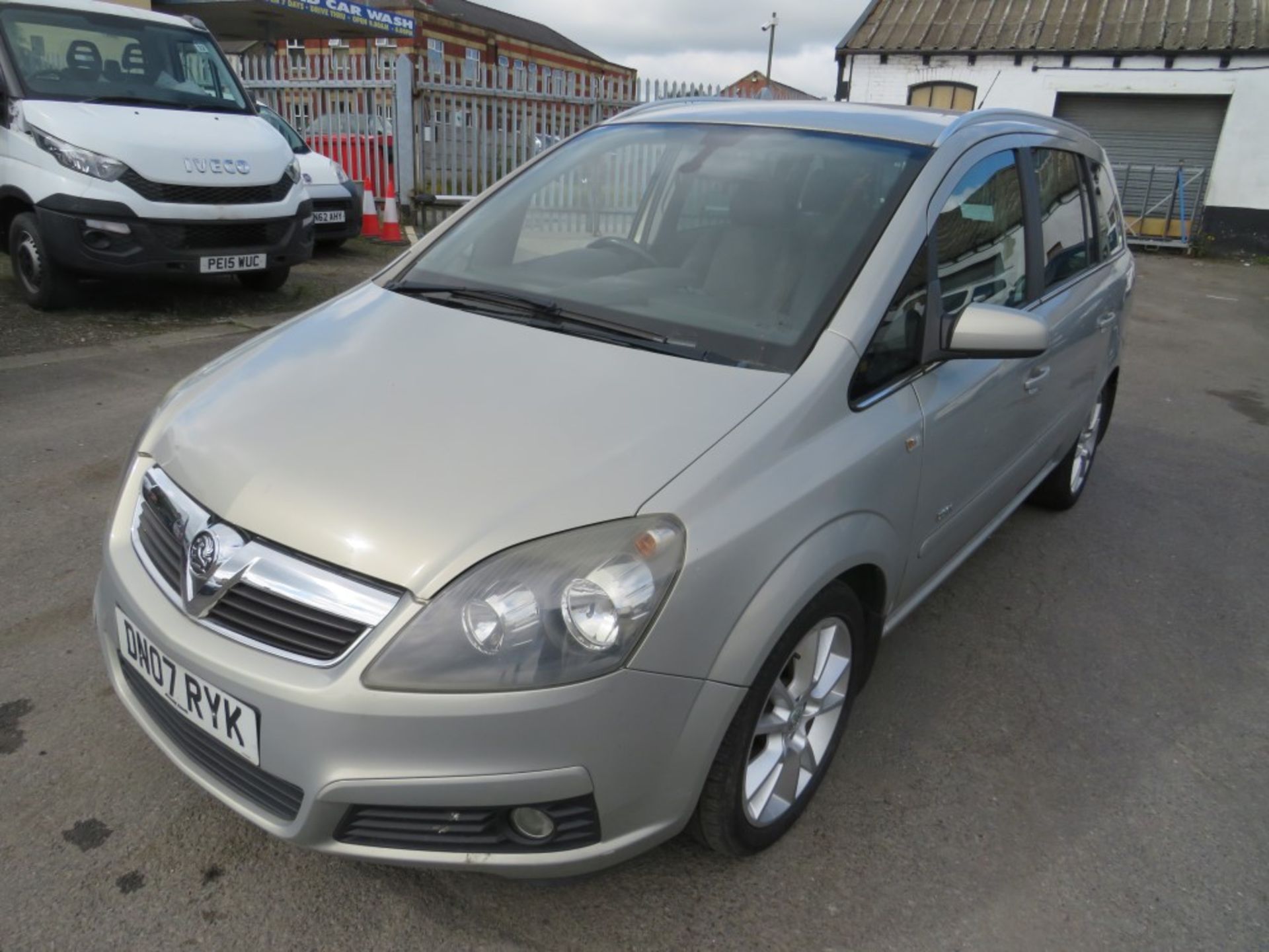 07 reg VAUXHALL ZAFIRA DESIGN CDTI, 1ST REG 06/07, TEST 09/21, 116083M NOT WARRANTED, PART V5 - NO - Image 2 of 6