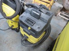 KARCHER 240V COMMERCIAL VACUUM [+ VAT]