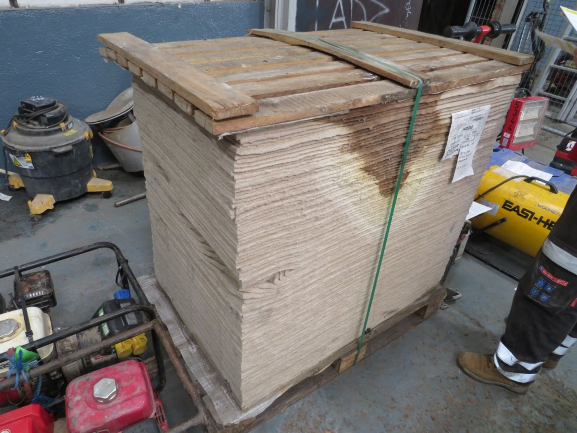 PALLET OF INSULATION [NO VAT]