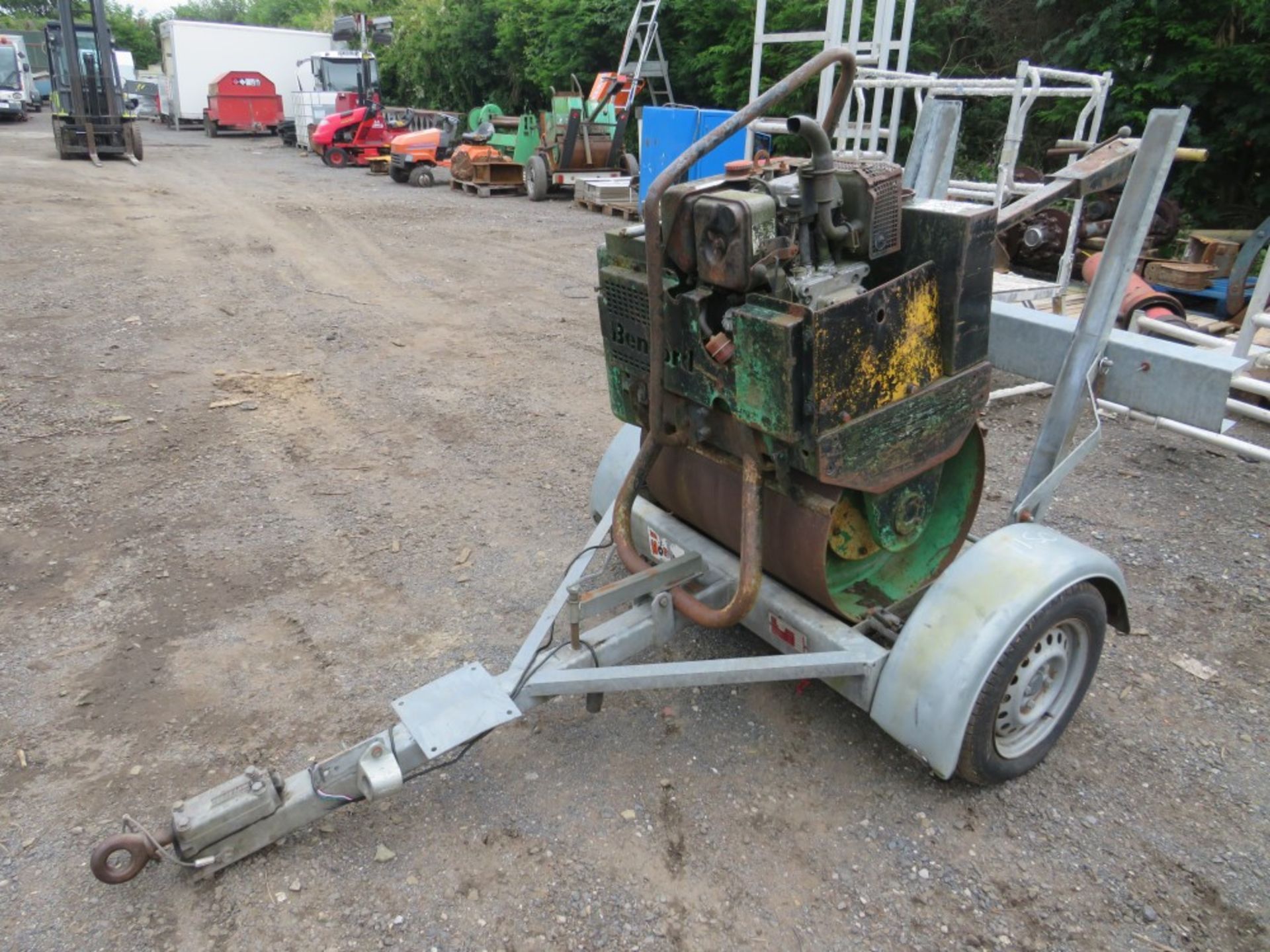 BENFORD VIBRATING PED ROLLER C/W MR MOBILE GALV TRAILER [NO VAT] - Image 2 of 2