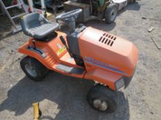 HUSQVARNA LT130 6 SPEED GARDEN TRACTOR [NO VAT]