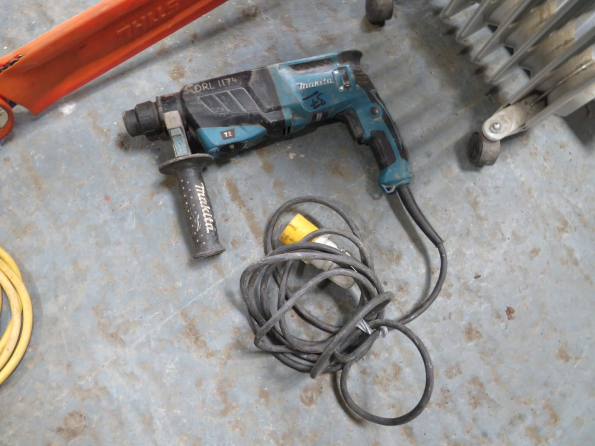 20MM 110V SDS HAMMER DRILL (DIRECT HIRE CO) [+ VAT]