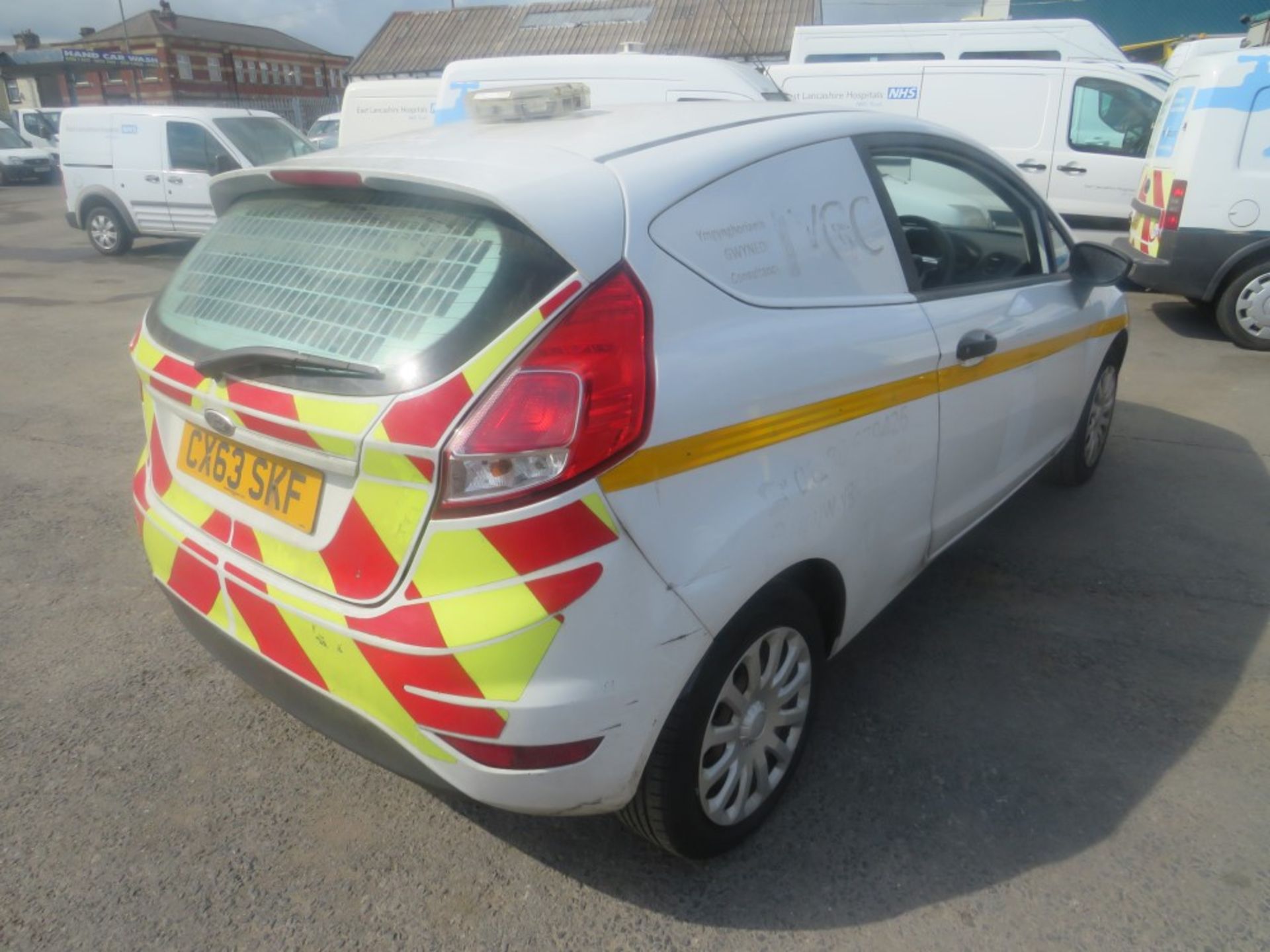 63 reg FORD FIESTA BASE TDCI VAN (DIRECT COUNCIL) 1ST REG 11/13, TEST 11/21, 68213M, V5 HERE - Image 4 of 7