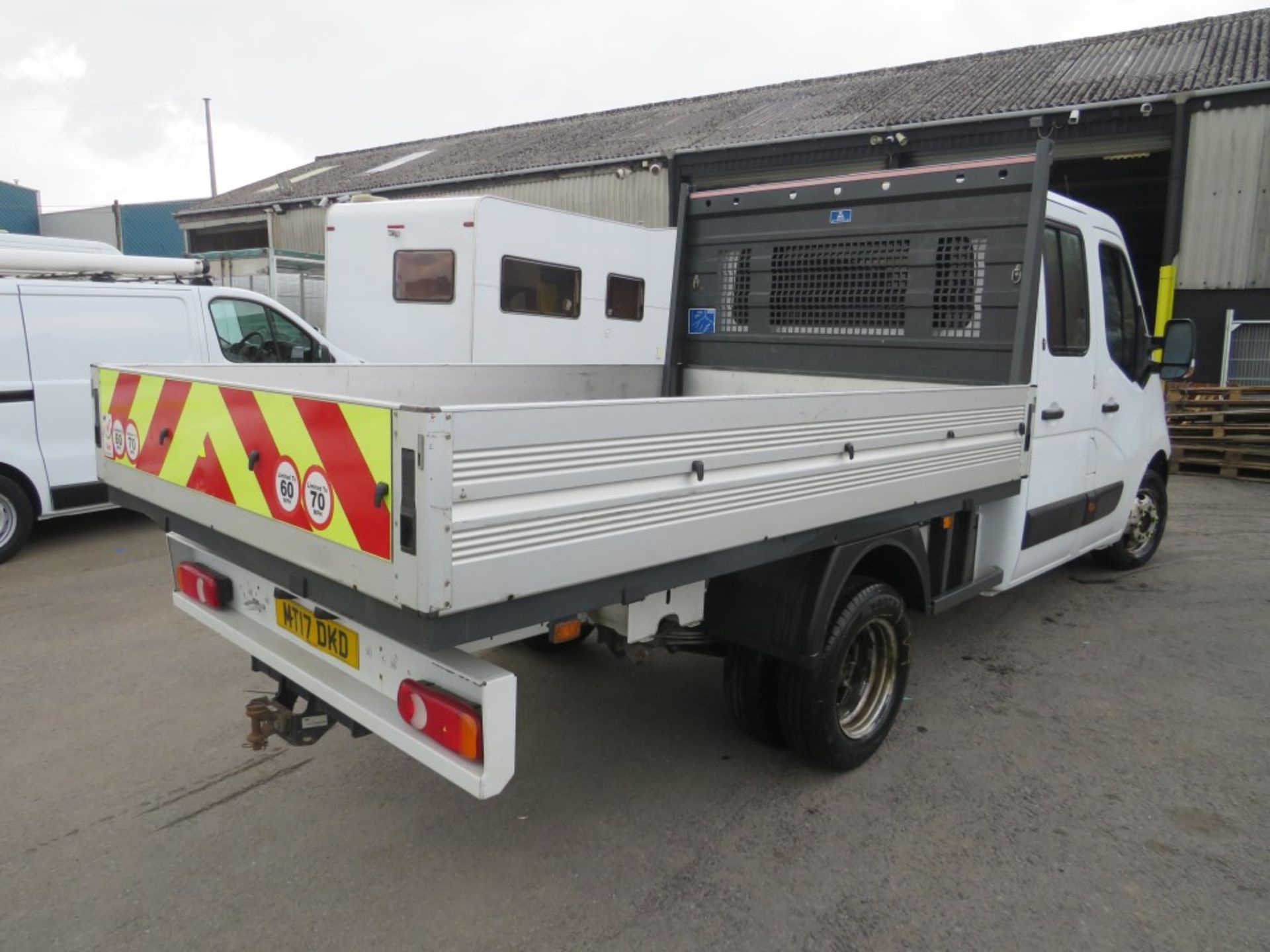 17 reg VAUXHALL MOVANO R3500 CDTI DROPSIDE - SELLING DUE TO IRON FILING FOUND IN OIL (DIRECT ELECTR - Image 4 of 7