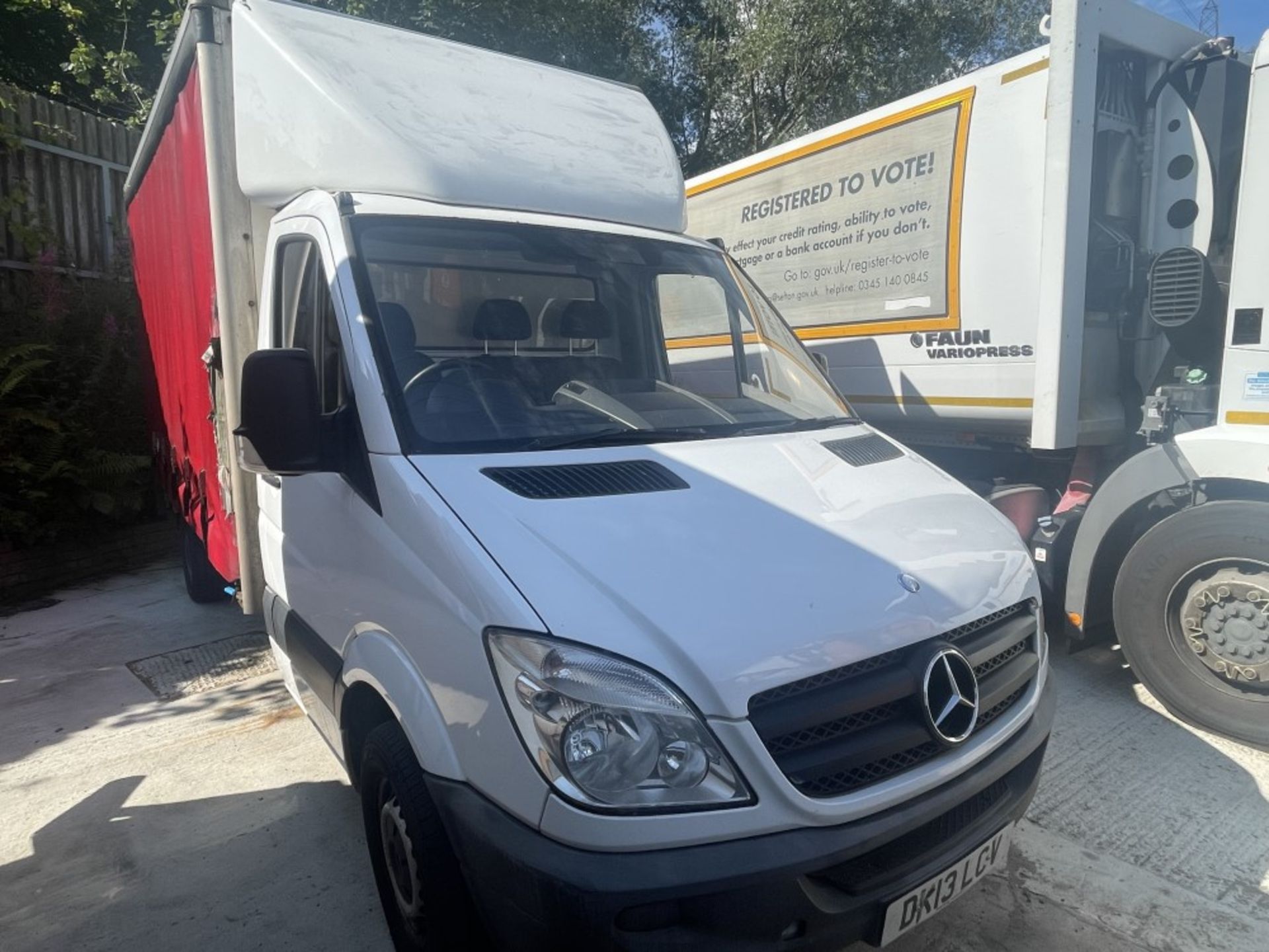 13 reg MERCEDES SPRINTER 313 CDI CURTAIN SIDER, 1ST REG 03/13, TEST 01/22, V5 HERE, 2 FORMER KEEPERS - Image 2 of 5