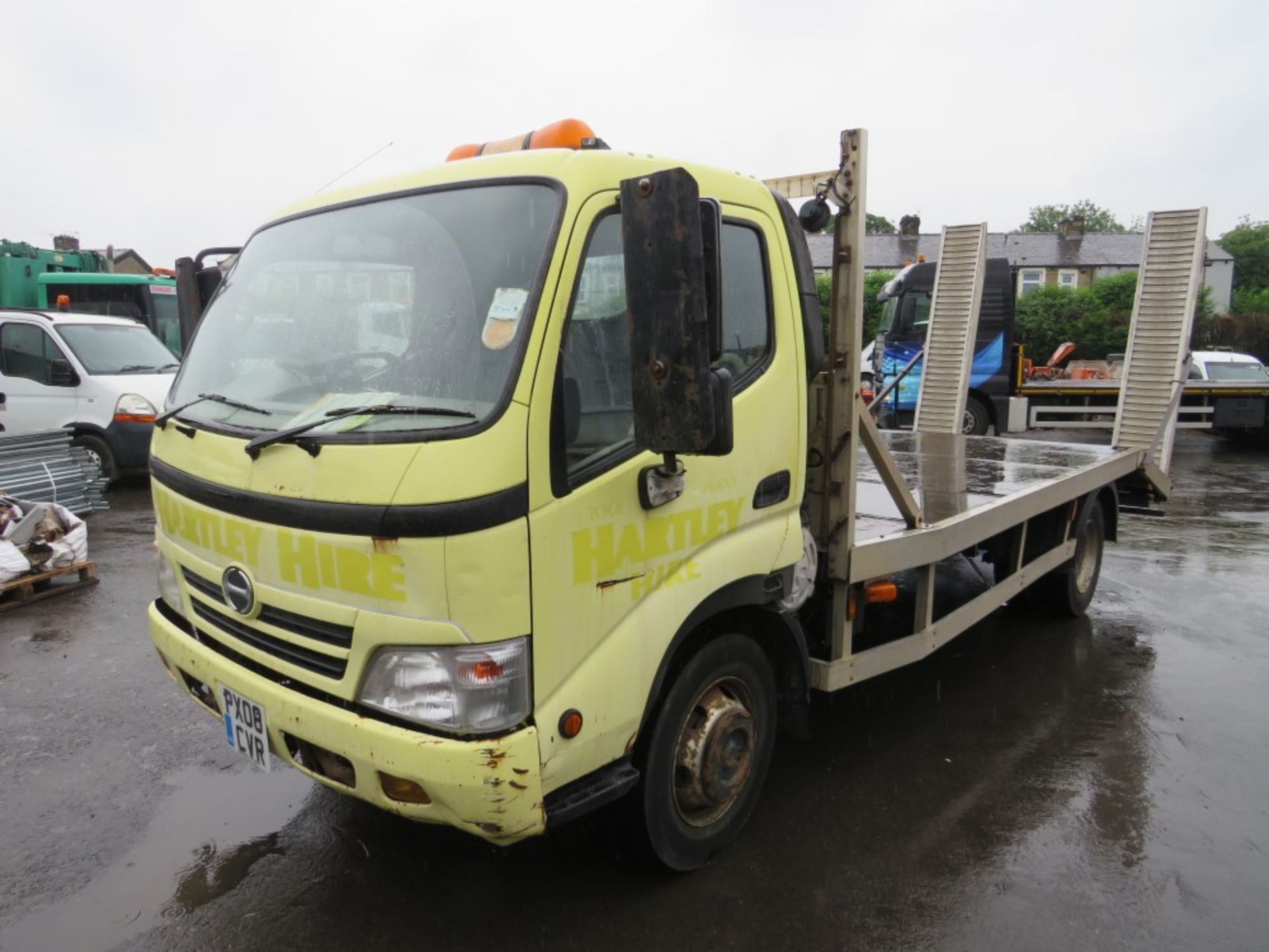 08 reg HINO 7.5t CAR TRANSPORTER BEAVERTAIL PLANT LORRY, 1ST REG 07/08, TEST 05/22, 232360M, V5 - Image 2 of 6