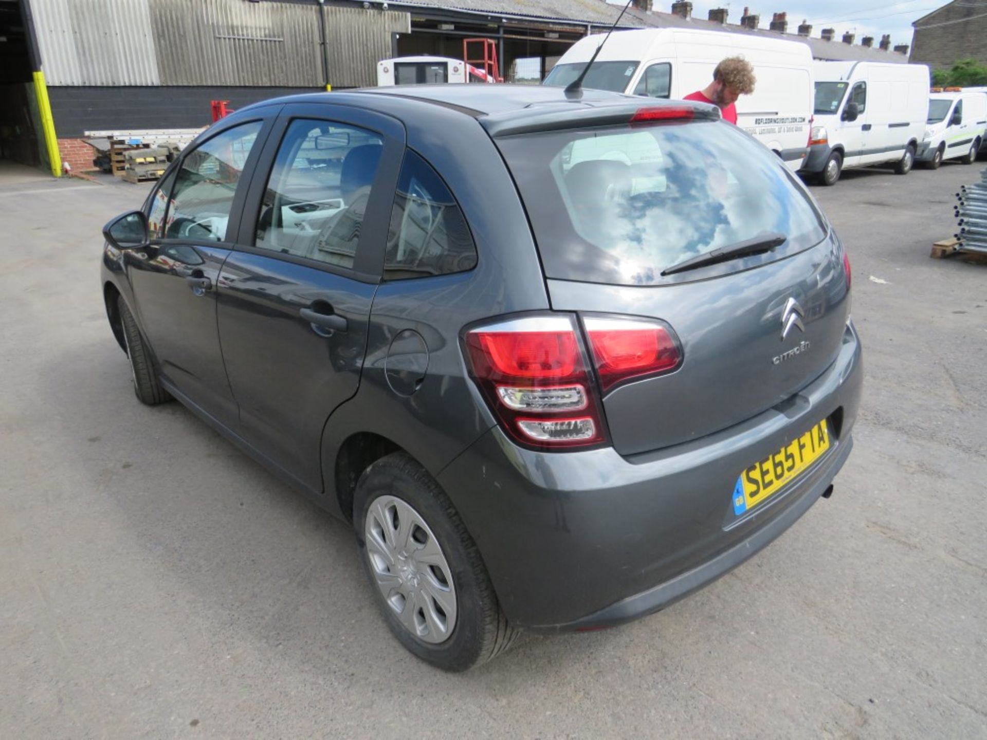 65 reg CITROEN C3 VT PURETECH, 1ST REG 01/16, 60704M INCORRECT, PART V5 - NO GREEN SLIP, 1 FORMER - Image 3 of 6