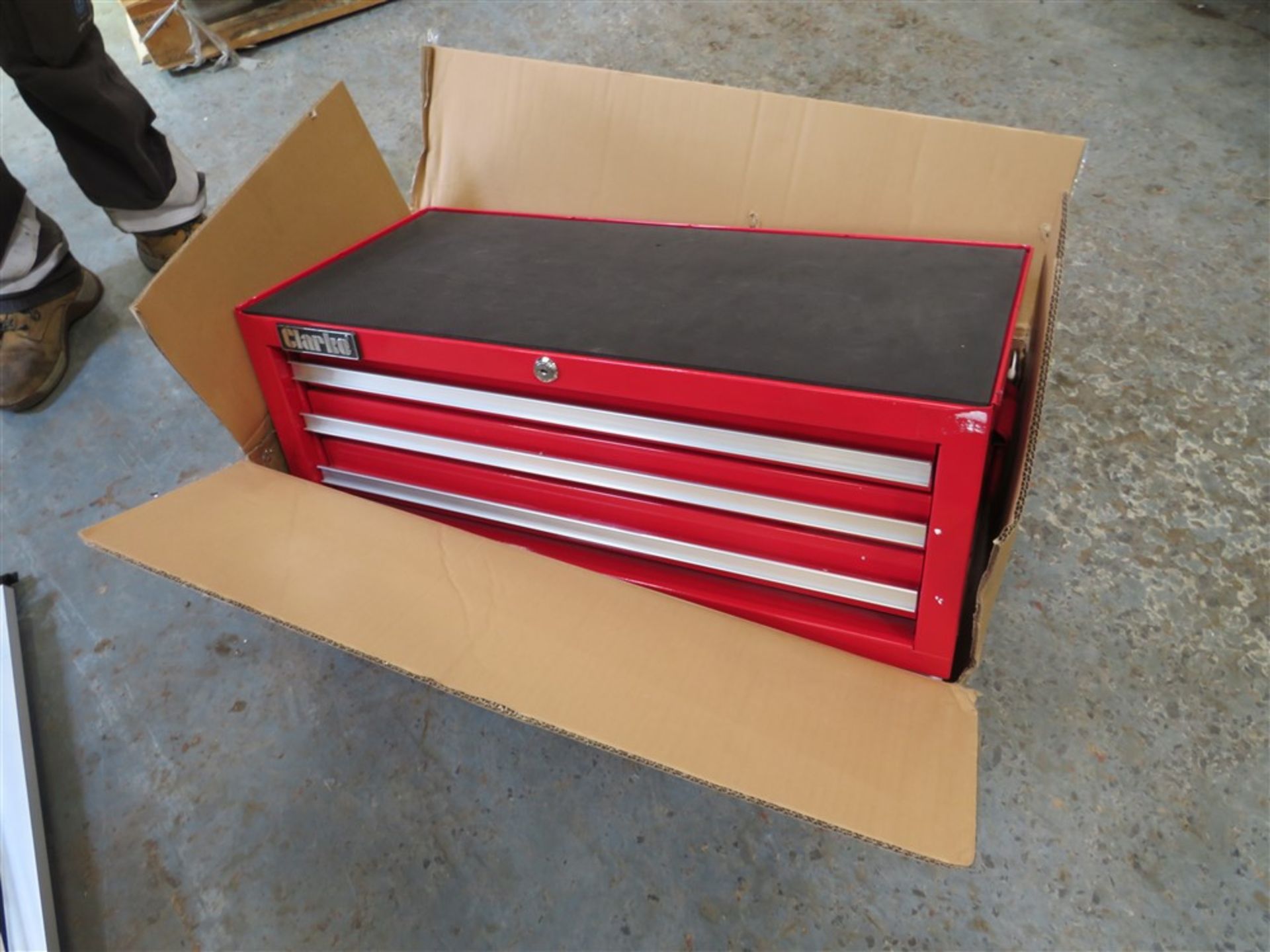 3 DRAW STEP UP TOOL CHEST [+ VAT]