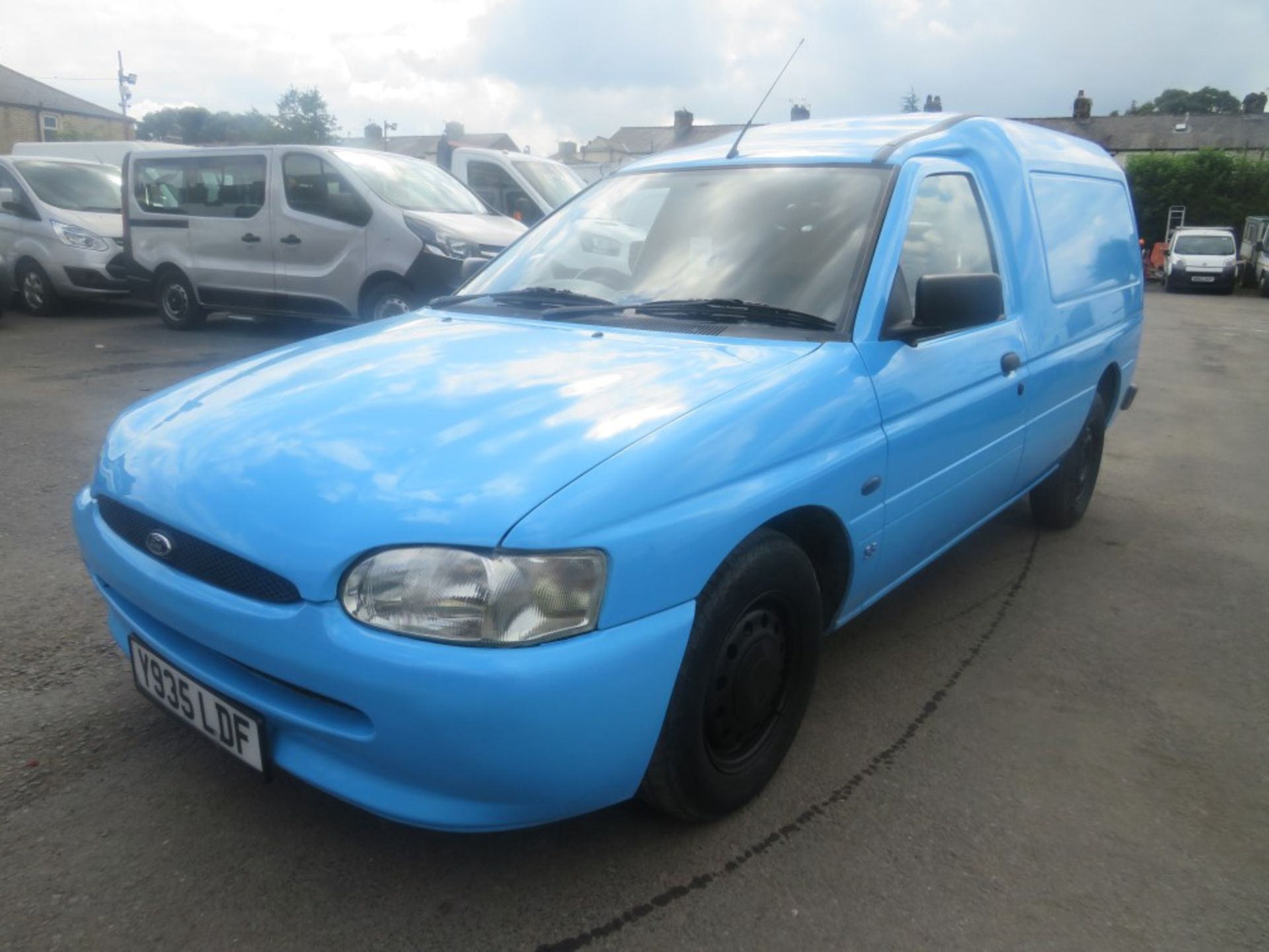 Y reg FORD ESCORT DIESEL VAN, 1ST REG 05/01, 51199M WARRANTED, V5 MAY FOLLOW [NO VAT] - Image 2 of 7