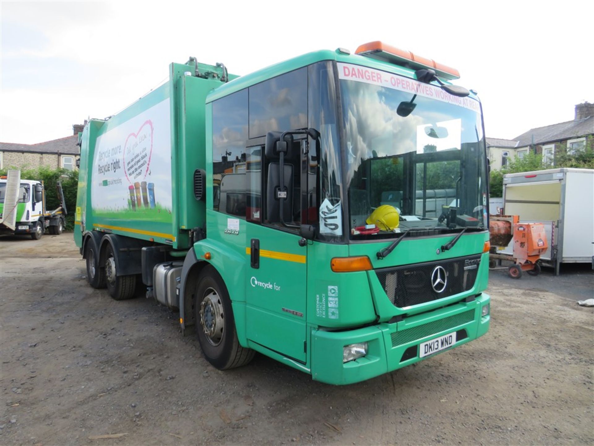 13 reg MERCEDES ECONIC REFUSE DISPOSAL (RUNS & DRIVES BUT ONLY FOR LOADING) (DIRECT COUNCIL) 1ST REG