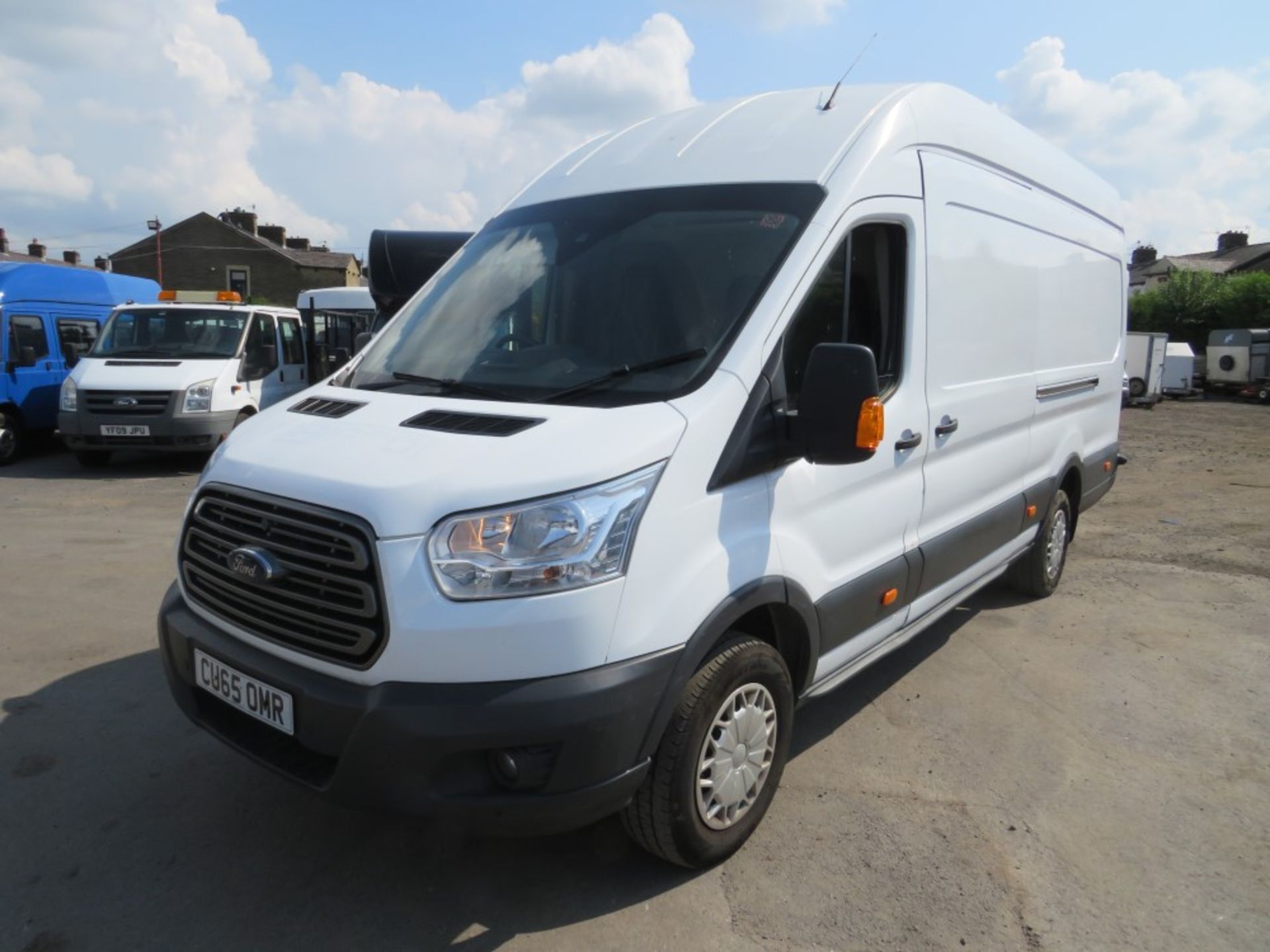 65 reg FORD TRANSIT 350 TREND, 1ST REG 09/15, 152992M NOT WARRANTED, V5 TO FOLLOW [+ VAT] - Image 2 of 7