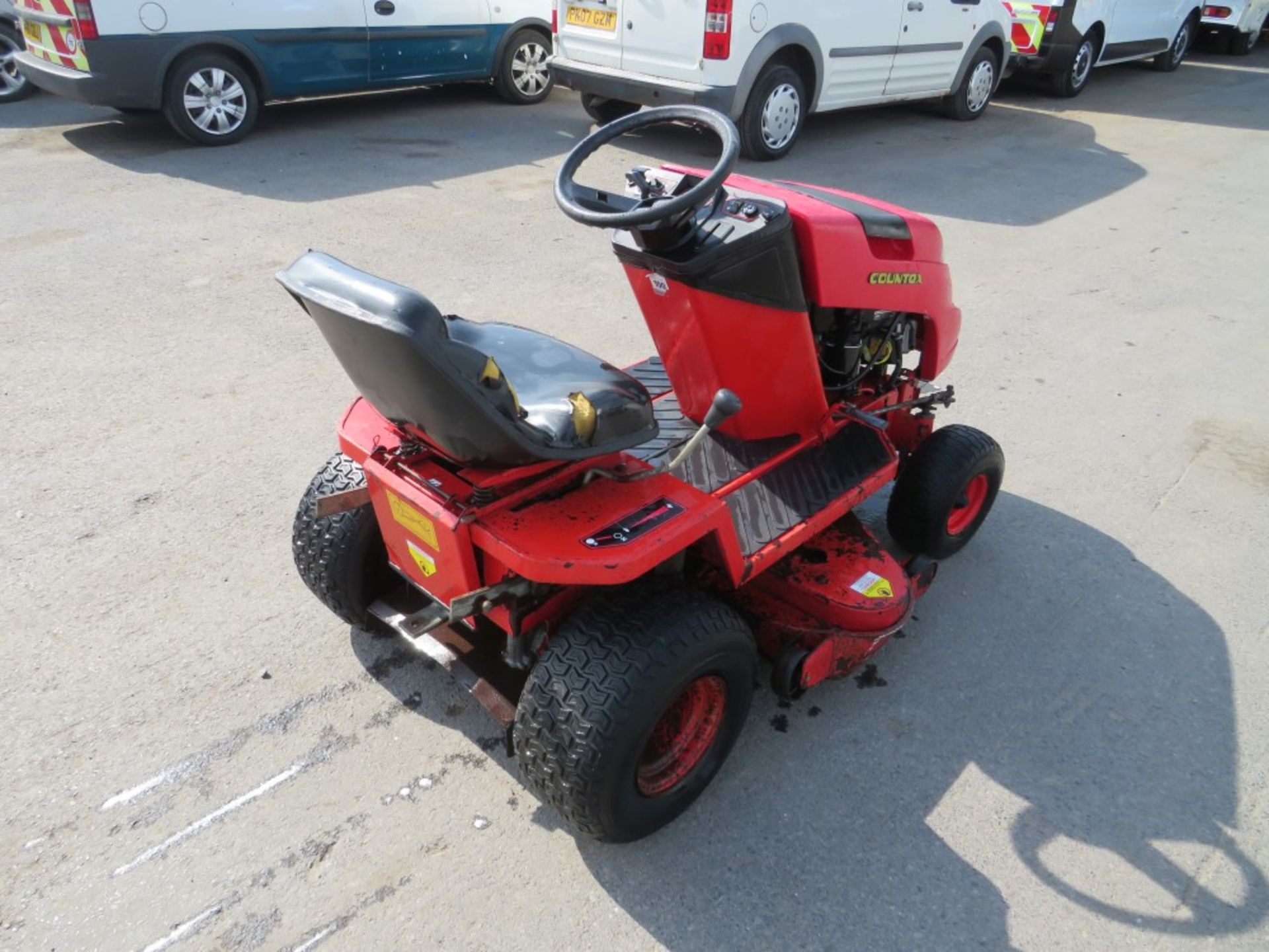 COUNTEX RIDE ON MOWER, 434 HOURS NOT WARRANTED [NO VAT] - Image 2 of 3