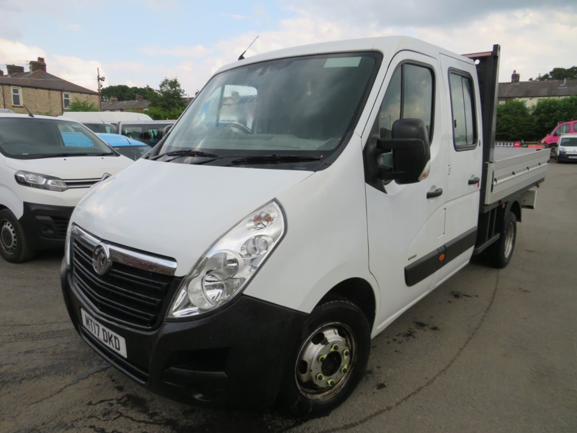 17 reg VAUXHALL MOVANO R3500 CDTI DROPSIDE - SELLING DUE TO IRON FILING FOUND IN OIL (DIRECT ELECTR - Image 2 of 7