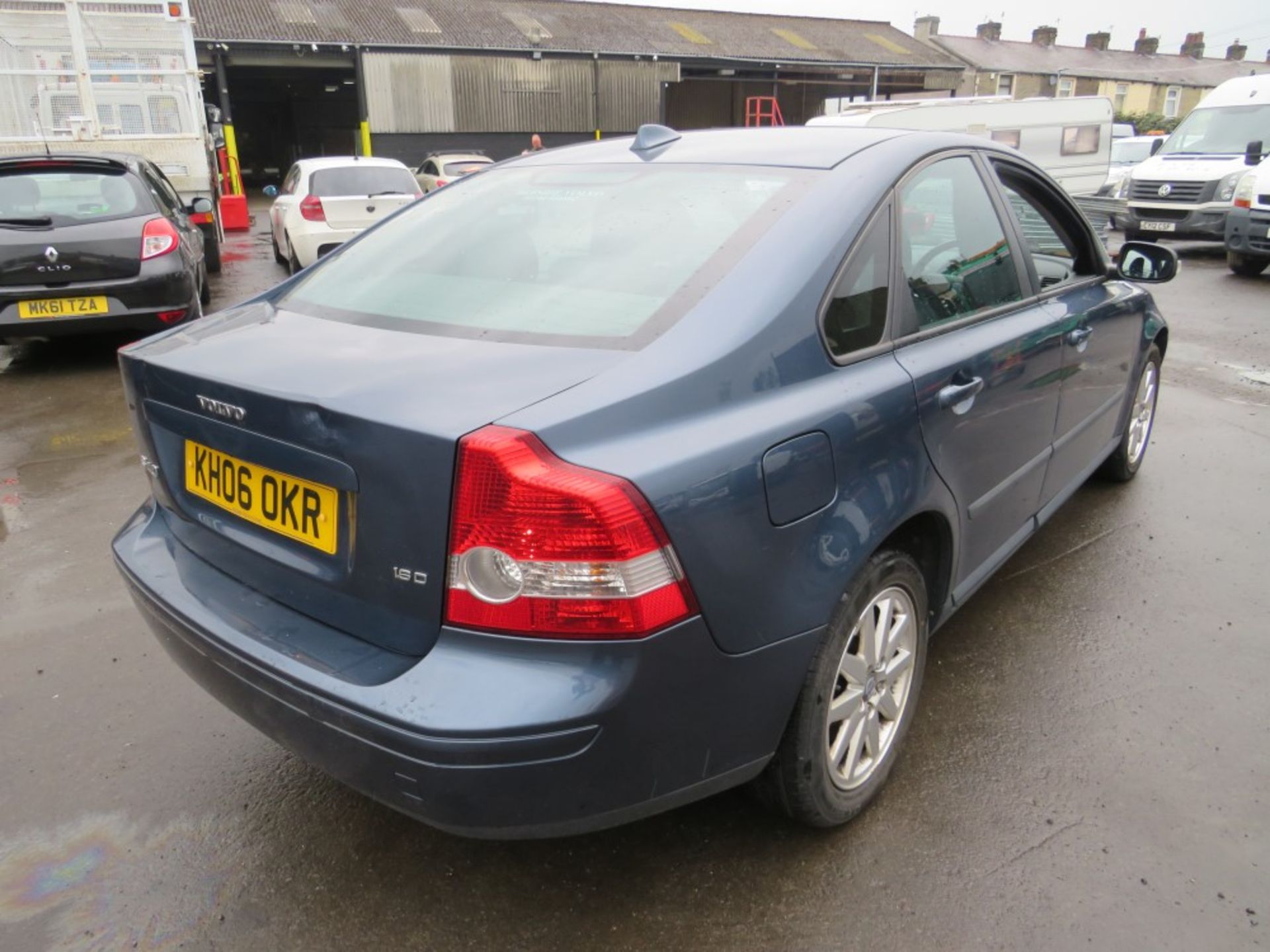 06 reg VOLVO S40 D E4, 1ST REG 06/06, TEST 04/22, 151805M, V5 HERE, 5 FORMER KEEPERS [NO VAT] - Image 4 of 6