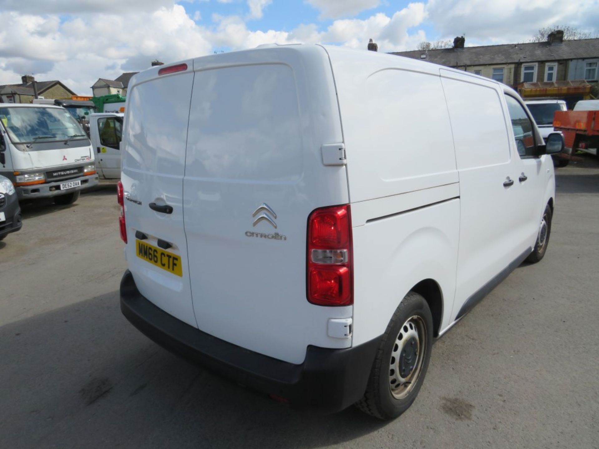 66 reg CITROEN DISPATCH 1000 ENTERPRISE BHDI, 1ST REG 01/17, TEST 03/22, 107034M, V5 HERE, 2 - Image 4 of 7