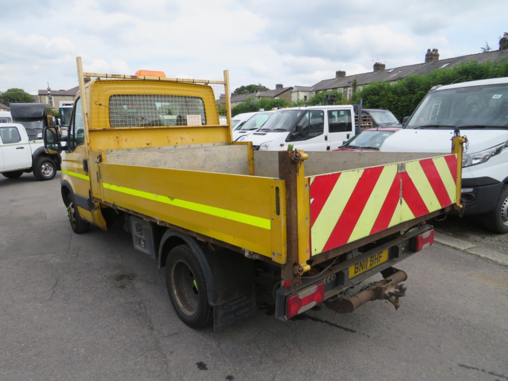 11 reg IVECO DAILY 35C13 MWB TIPPER (DIRECT COUNCIL) 1ST REG 03/11, TEST 03/22, 88503M, V5 HERE, 1 - Image 3 of 6