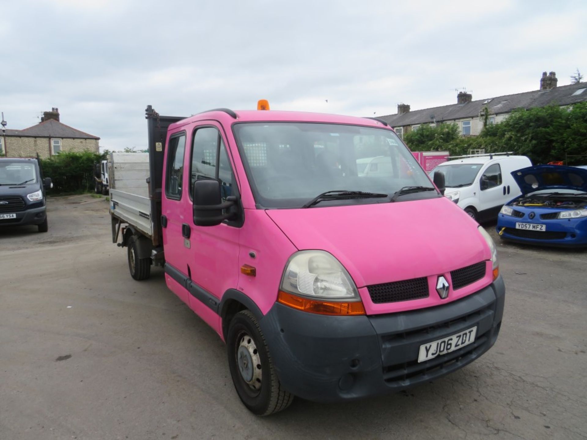 06 reg RENAULT MASTER DCLL35 DCI 100 LWB (EX COUNCIL) 1ST REG 05/06, TEST 11/21, 92507M, V5 HERE,