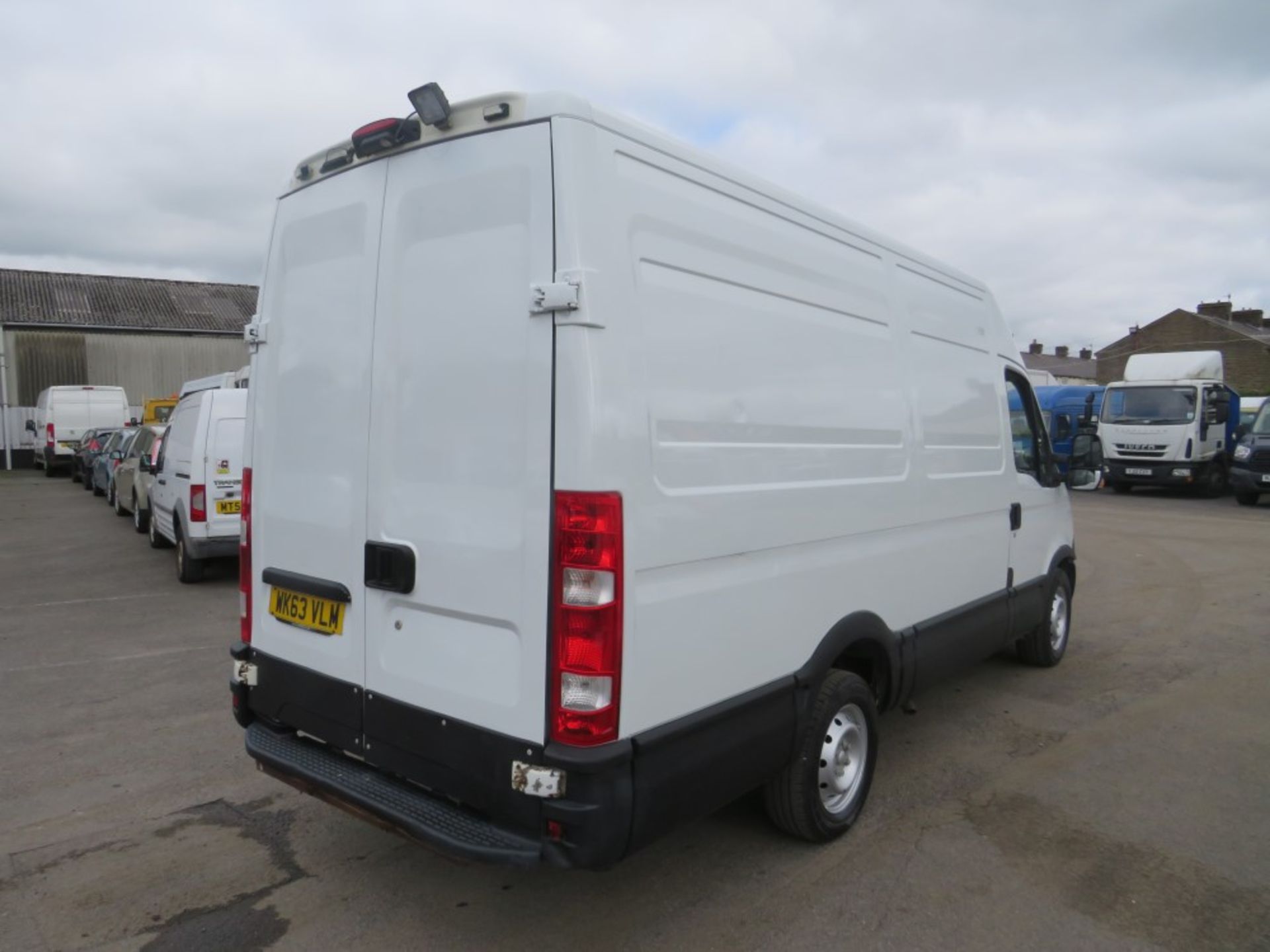 63 reg IVECO DAILY 35C13 AUTOMATIC SPECIALLY FITTED VAN, 1ST REG 10/13, TEST 10/21, 201545M - Image 4 of 8