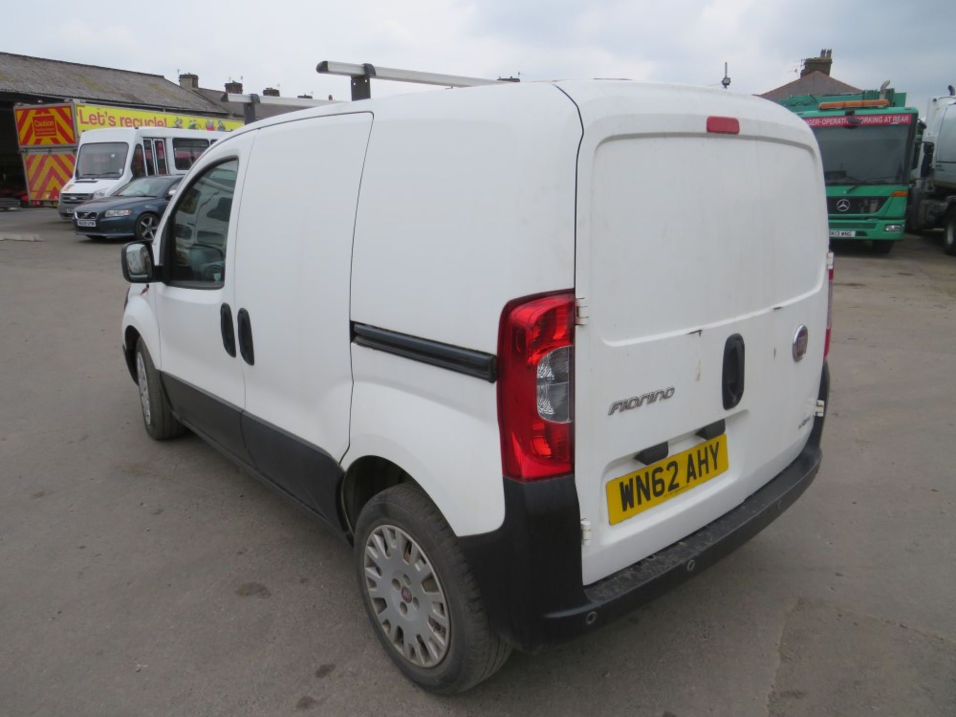 62 reg FIAT FIORINO COMBI 16V MULTIJET COMBI VAN (RUNS BUT STRUGGLES GOING INTO GEAR) 1ST REG 11/12, - Image 3 of 7