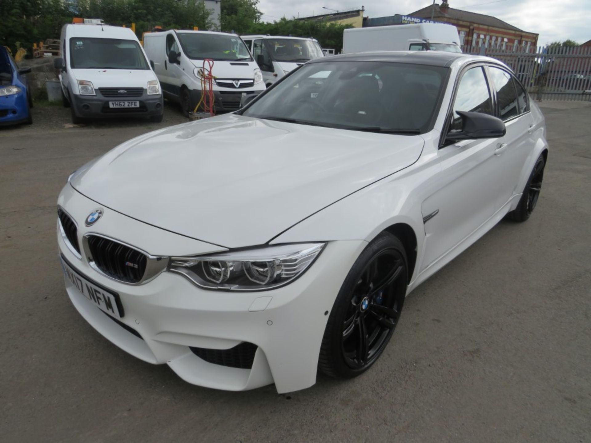 17 reg BMW M3 - IMPORT (DAMAGE REPAIRED - NOT RECORDED ON HPI) MANUFACTURED 2017, 1ST REG IN UK 08/ - Image 2 of 6