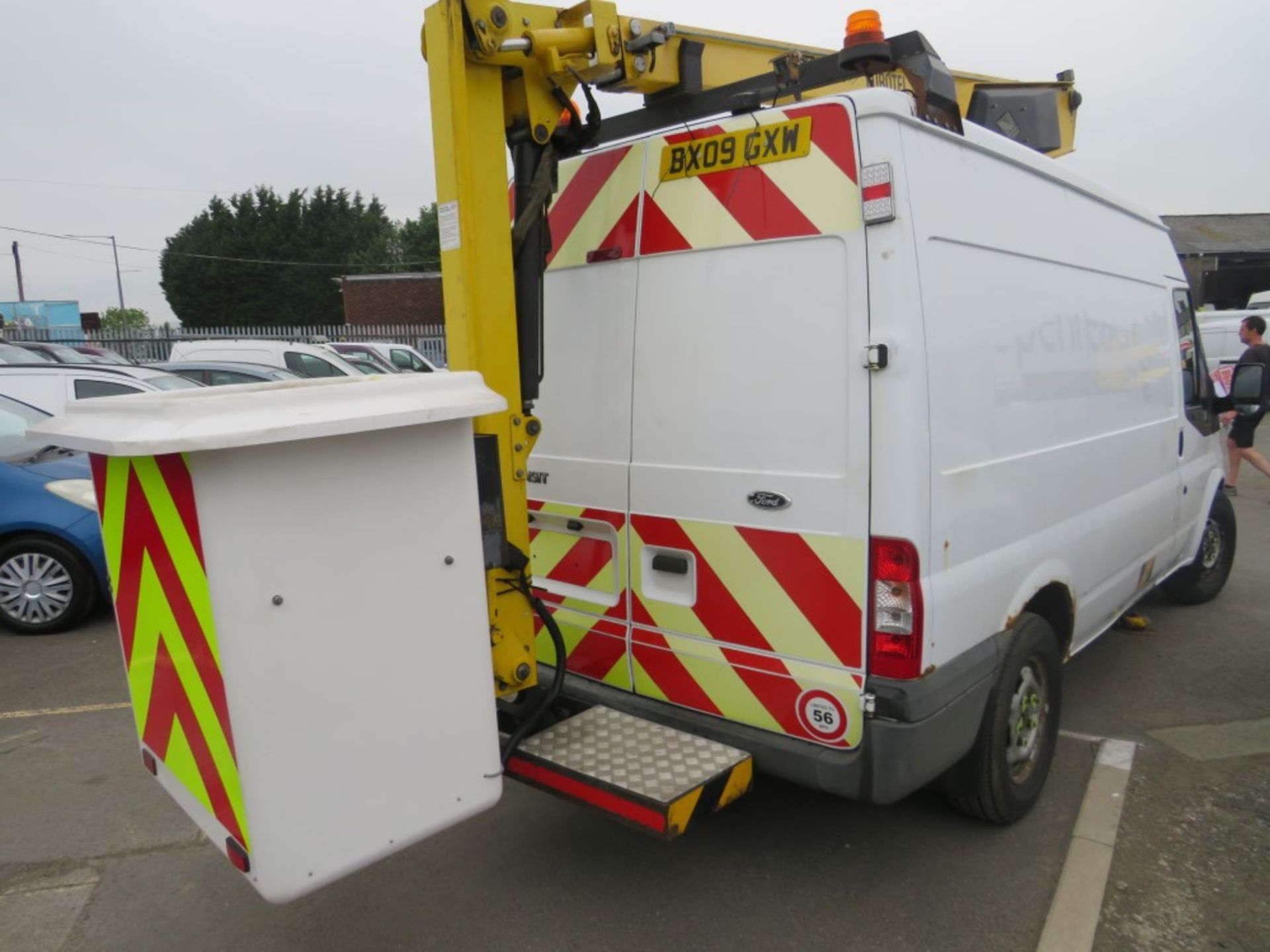 09 reg FORD TRANSIT 115 T350M RWD CHERRY PICKER, 1ST REG 07/09, TEST 03/22, 254307KM NOT - Image 3 of 7