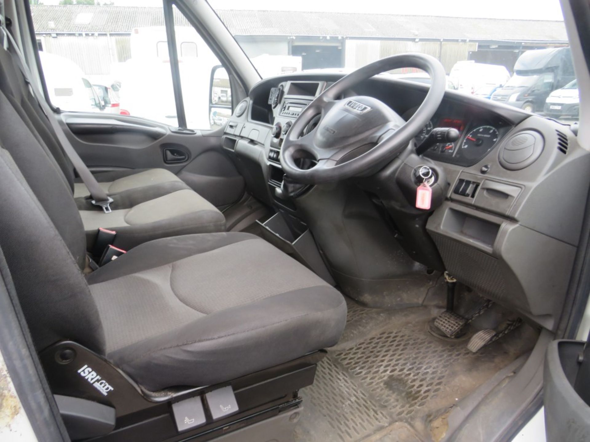 63 reg IVECO DAILY 35C13 AUTOMATIC SPECIALLY FITTED VAN, 1ST REG 10/13, TEST 10/21, 201545M - Image 7 of 8