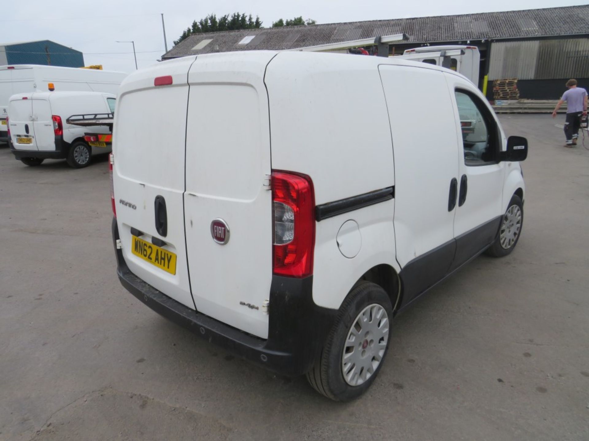 62 reg FIAT FIORINO COMBI 16V MULTIJET COMBI VAN (RUNS BUT STRUGGLES GOING INTO GEAR) 1ST REG 11/12, - Image 4 of 7