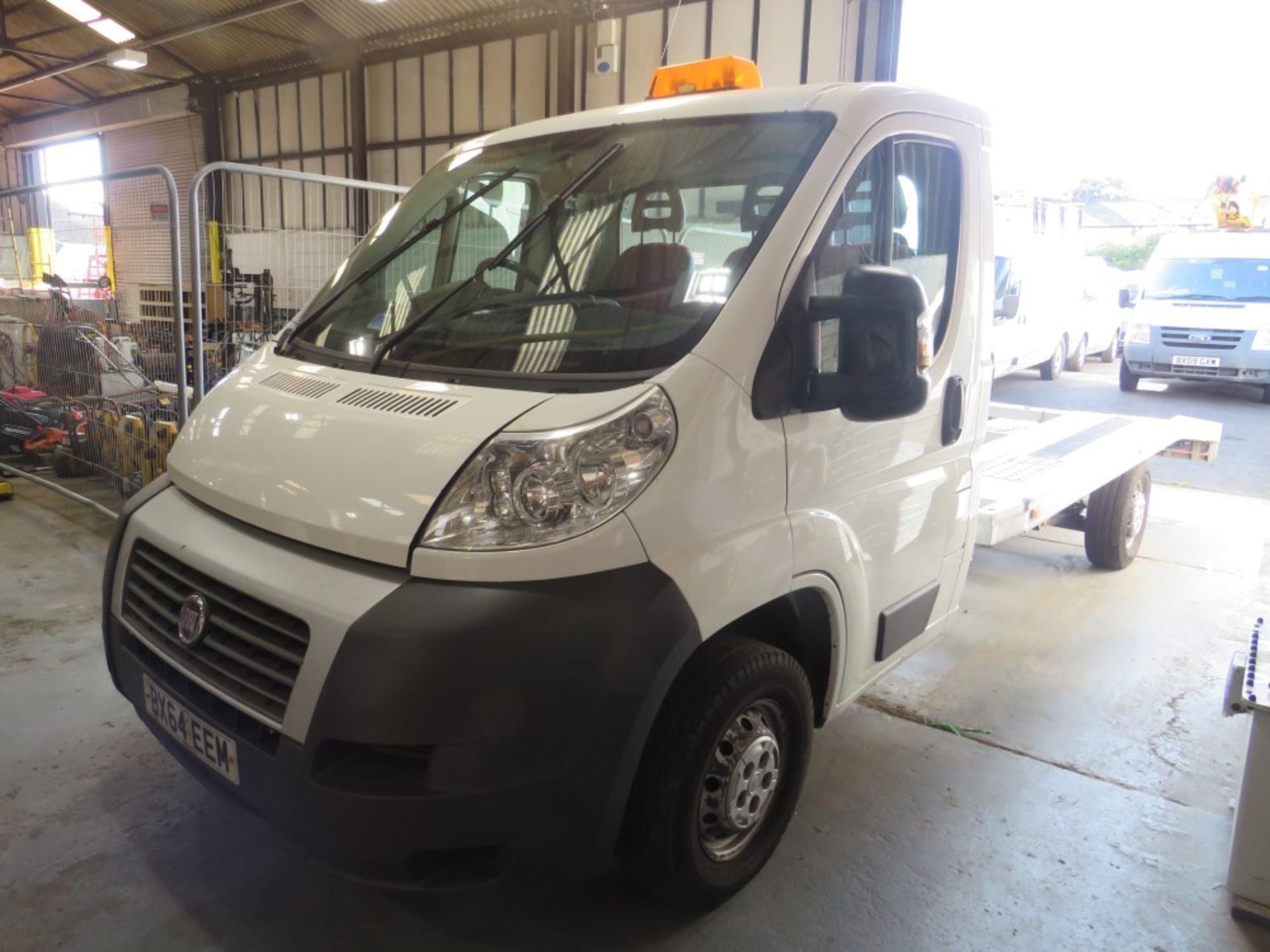 64 reg CITROEN RELAY RECOVERY TRUCK (RUNS BUT ENGINE VERY NOISY) 1ST REG 09/14, TEST [NO VAT] - Image 2 of 6