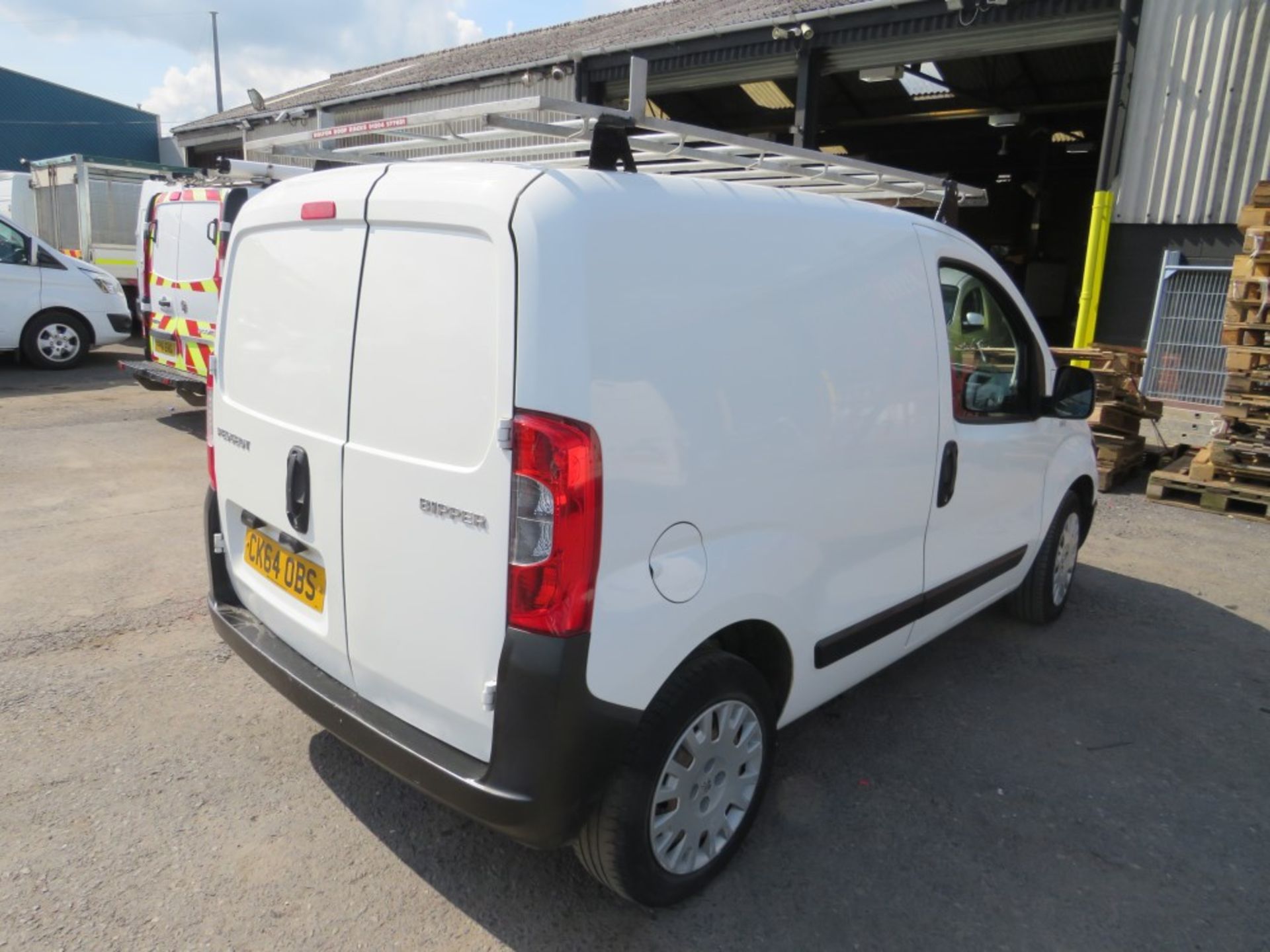 64 reg PEUGEOT BIPPER SE HDI (ON VCAR CAT D) RUNS & DRIVES BUT ENGINE ISSUES NOISY, 1ST REG 11/14, - Image 4 of 7