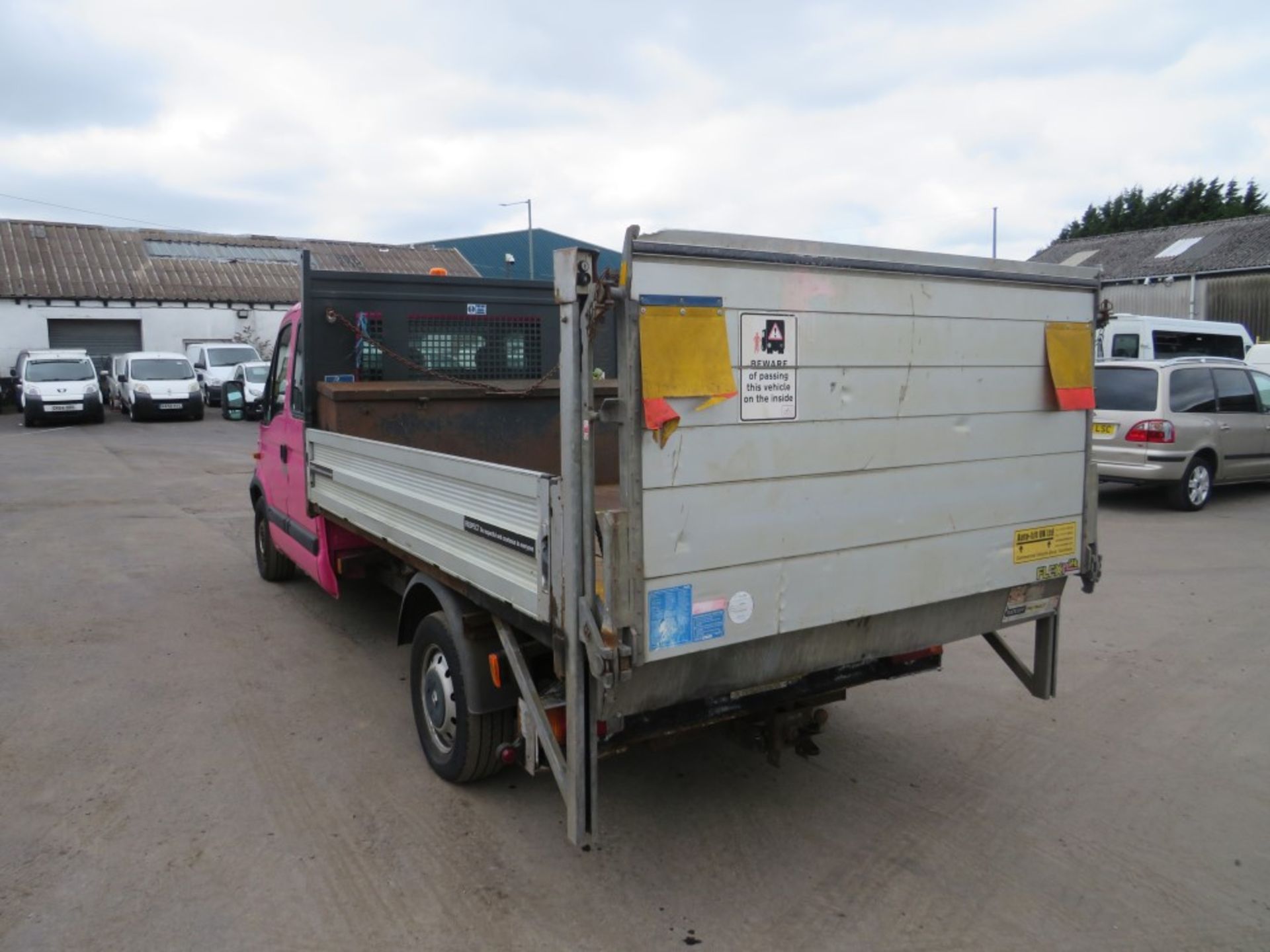 06 reg RENAULT MASTER DCLL35 DCI 100 LWB (EX COUNCIL) 1ST REG 05/06, TEST 11/21, 92507M, V5 HERE, - Image 3 of 6