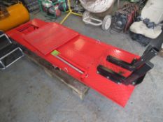 CLARKE 450KG HYDRAULIC MOTORCYCLE LIFT [NO VAT]