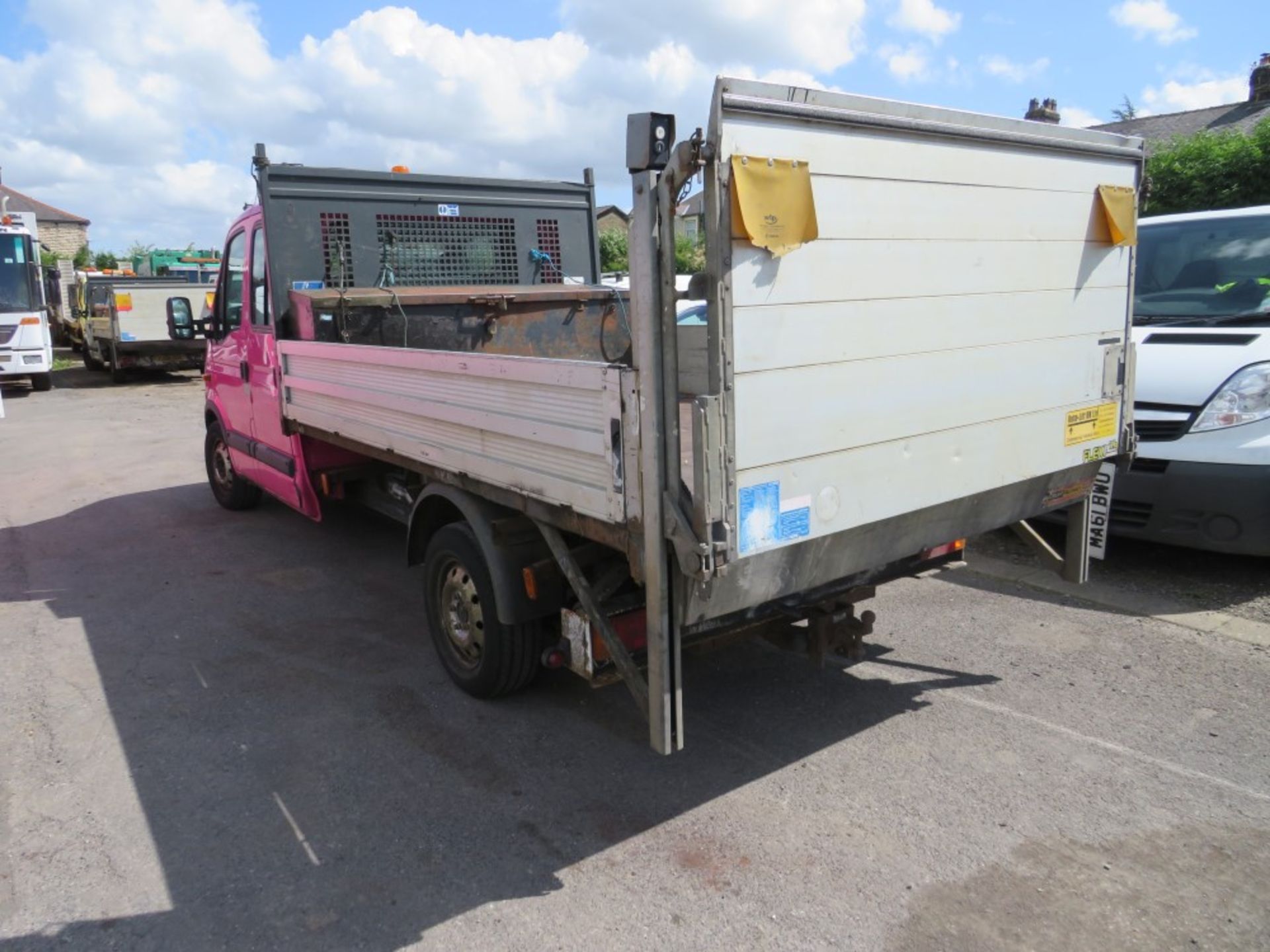 06 reg RENAULT MASTER DCLL35 DCI 100 LWB TIPPER (DIRECT COUNCIL) 1ST REG 05/06, TEST 06/22, 114167M, - Image 3 of 5