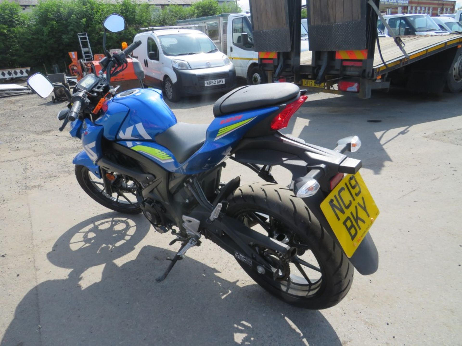 19 reg SUZUKI GSXS 125 MOTORBIKE, 1ST REG 05/19, 6967M, V5 MAY FOLLOW [NO VAT] - Image 3 of 5