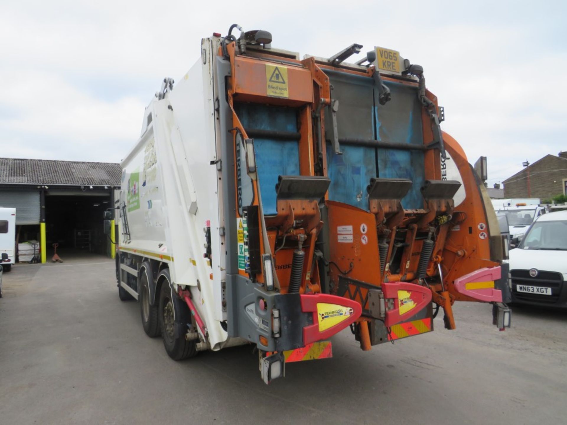 65 reg DENNIS ELITE REFUSE WAGON (DIRECT COUNCIL) 1ST REG 11/15, TEST 04/22, 56397KM, V5 HERE, 1 - Image 3 of 6