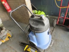 TWIN MOTOR WET/DRY VACUUM (DIRECT GAP) [+ VAT]