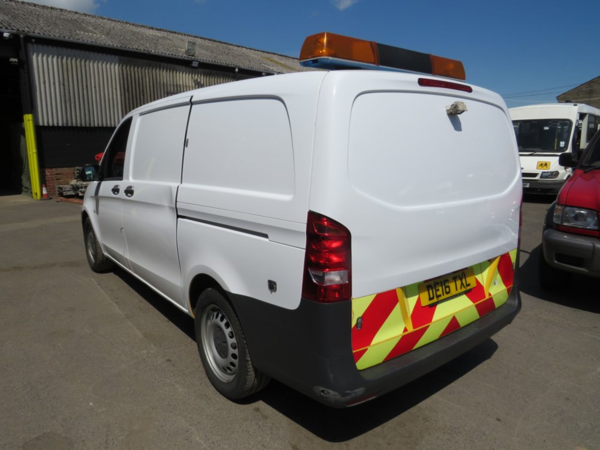 16 reg MERCEDES VITO 114 CDI BLUETEC, 1ST REG 05/16, TEST 11/21, 163602M WARRANTED, V5 HERE, 1 OWNER - Image 3 of 7