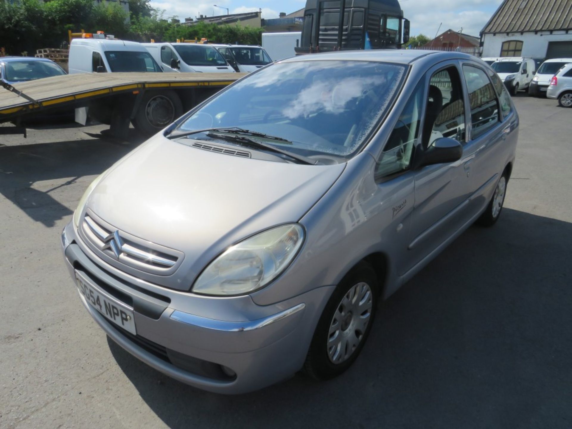 54 reg CITROEN XSARA PICASSO, 1ST REG 09/04, TEST 03/22, 86740M, V5 HERE, 4 FORMER KEEPERS [NO VAT] - Image 2 of 6