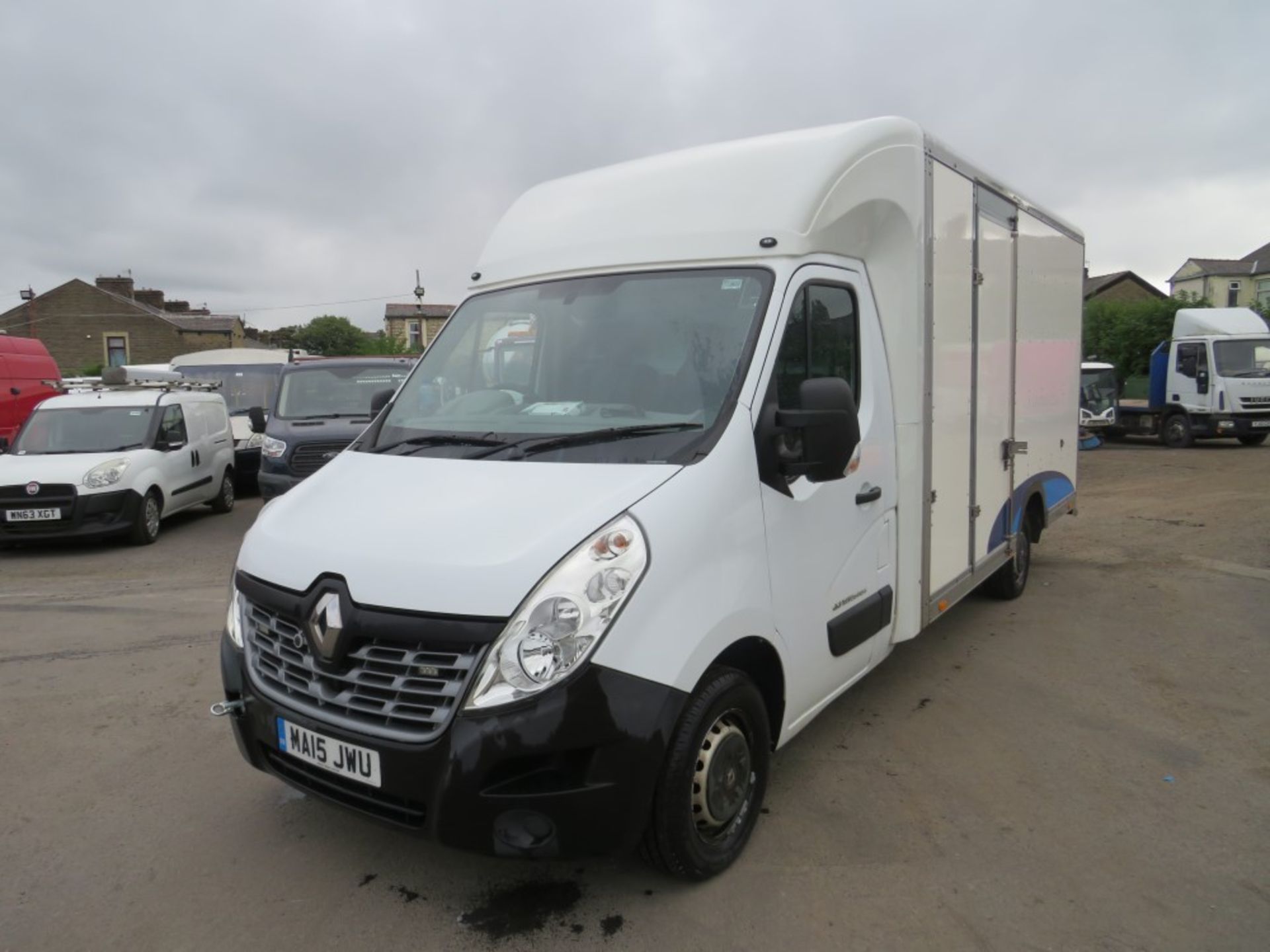 15 reg RENAULT MASTER LL35 BUSINESS DCI LUTON VAN (DIRECT COUNCIL) 1ST REG 03/15, 46205M, V5 HERE, 1 - Image 2 of 7