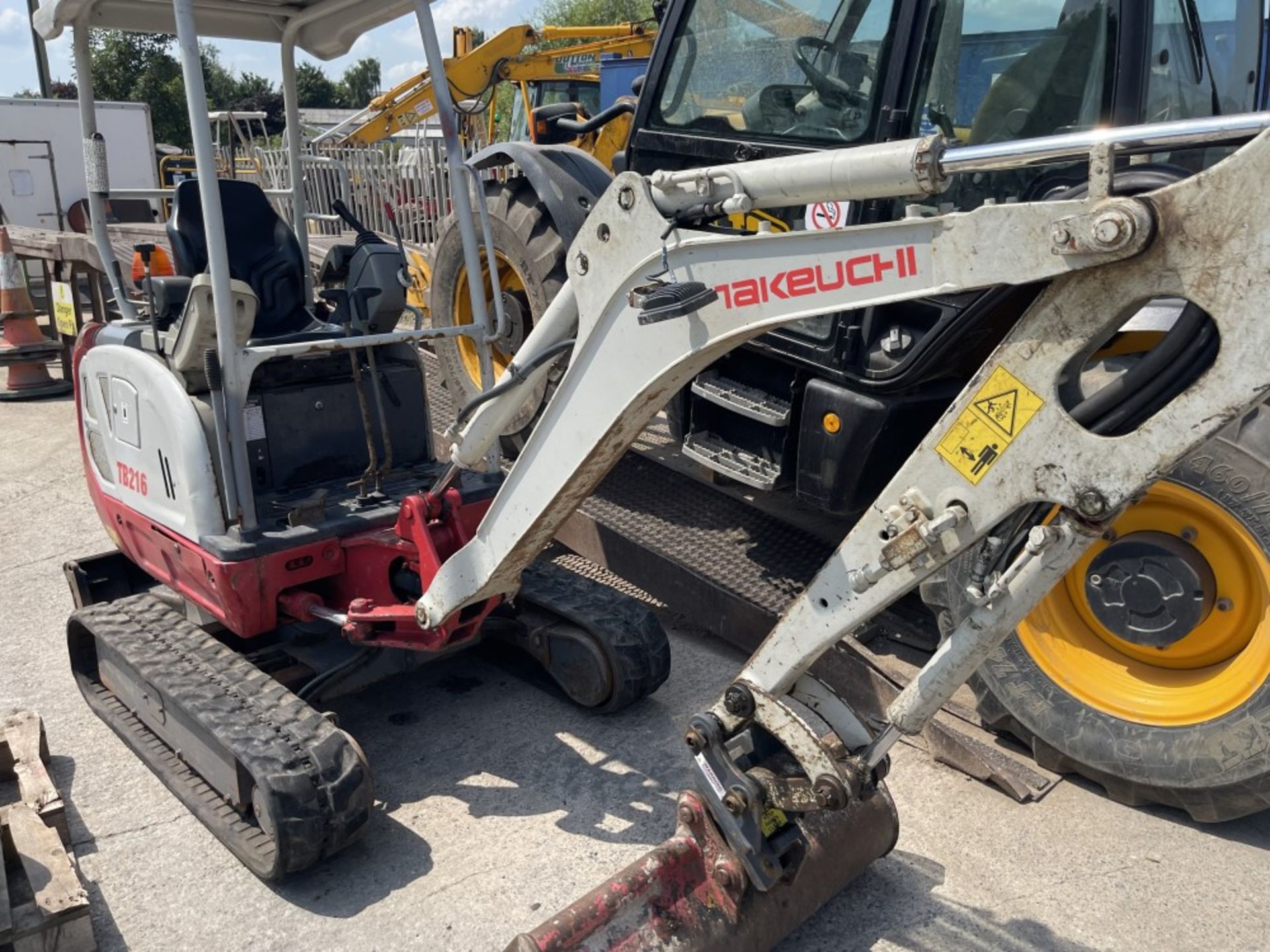 2015 TAKEUCHI TB216 1.6 TON DIGGER, 2755 HOURS - Image 3 of 6