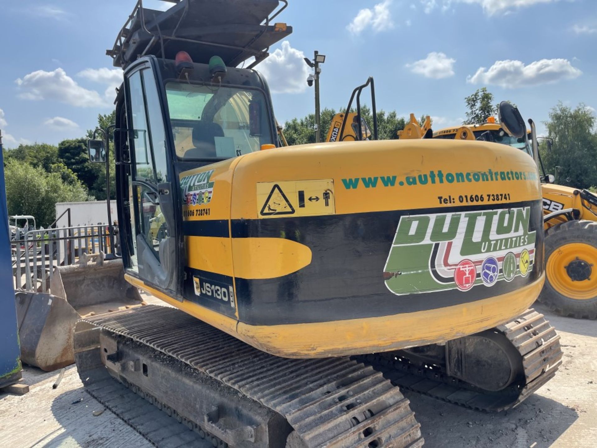 2008 JCB JS130LC EXCAVATOR C/W 2 BUCKETS, 8456 HOURS - Image 4 of 9