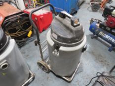 NUMATIC WVD900-2 110V WET OR DRY INDUSTRIAL VAC [NO VAT]