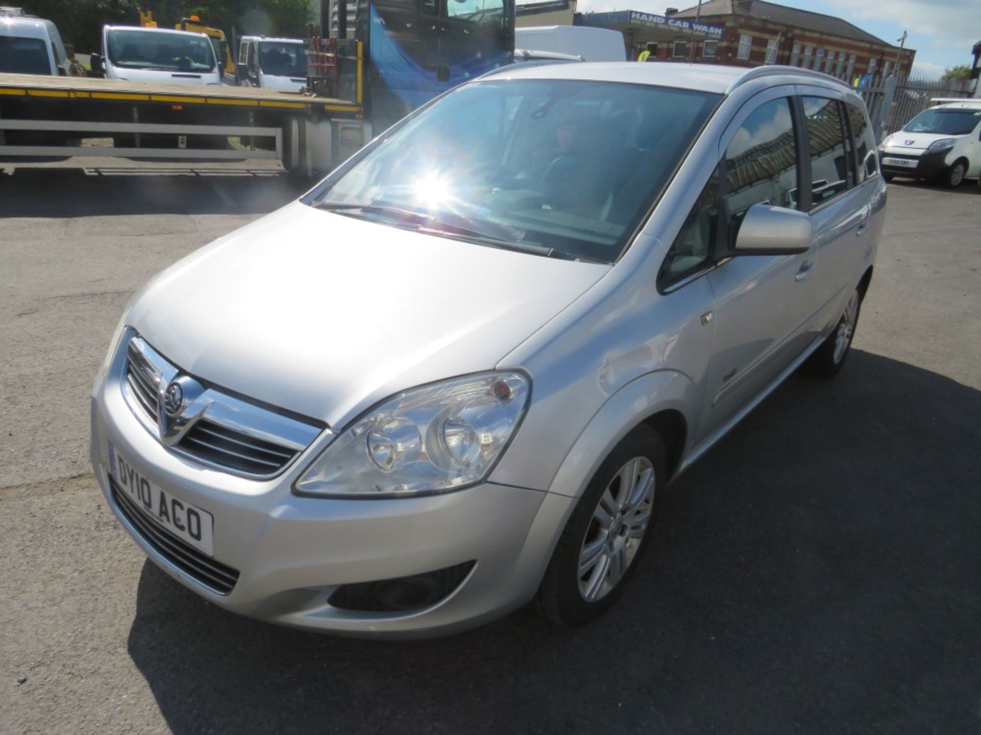 10 reg VAUXHALL ZAFIRA DESIGN 1.8 PETROL, 1ST REG 03/10, 128699M, V5 HERE, 2 FORMER KEEPERS [NO - Image 2 of 6