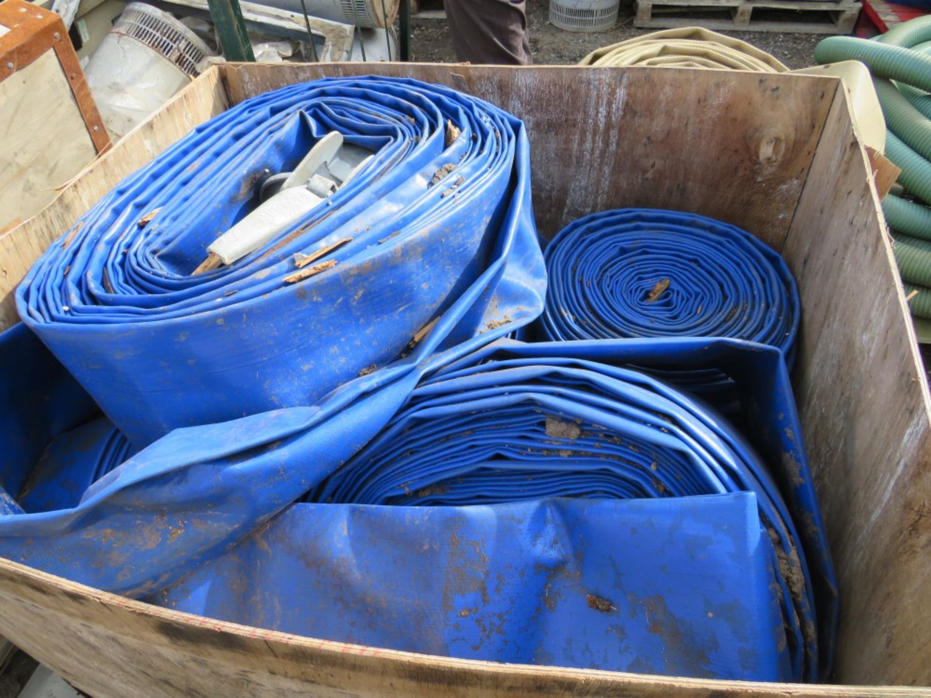 PALLET OF BLUE HOSES (DIRECT UNITED UTILITIES WATER) [+ VAT]